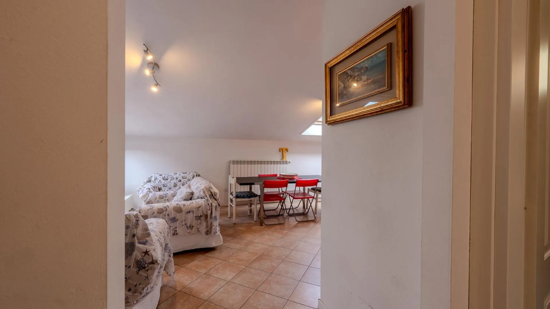 Appartamento Red Mansarda Viareggio