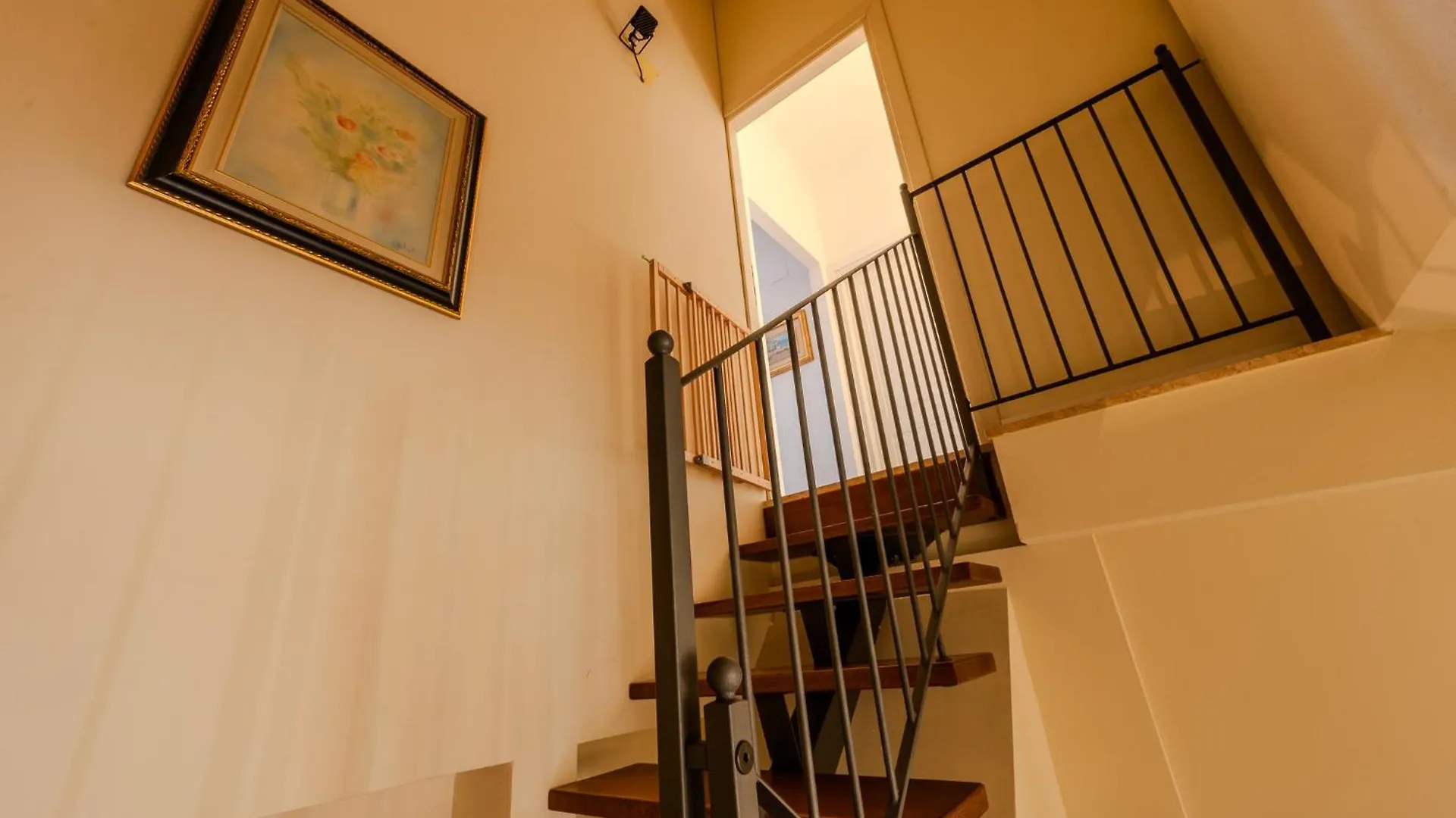 Red Mansarda Appartement Viareggio 0*,