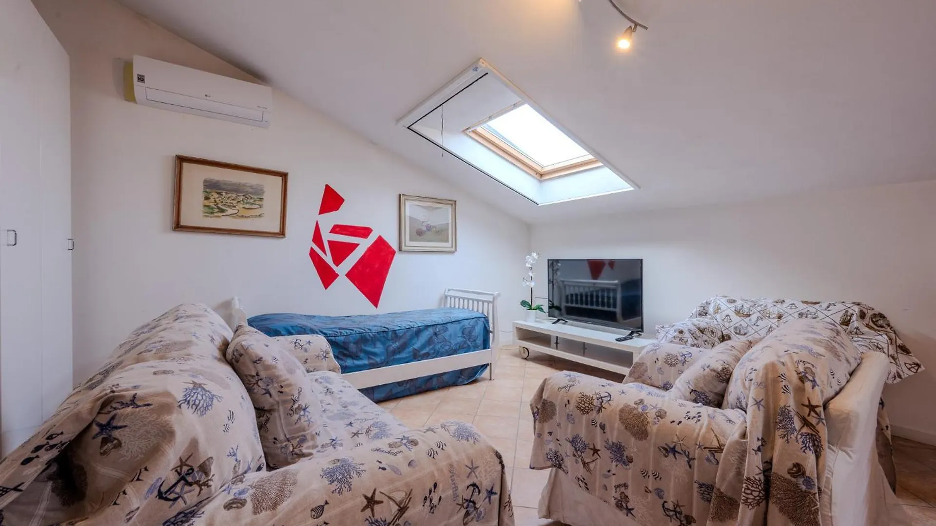 Red Mansarda Appartement Viareggio 0*,