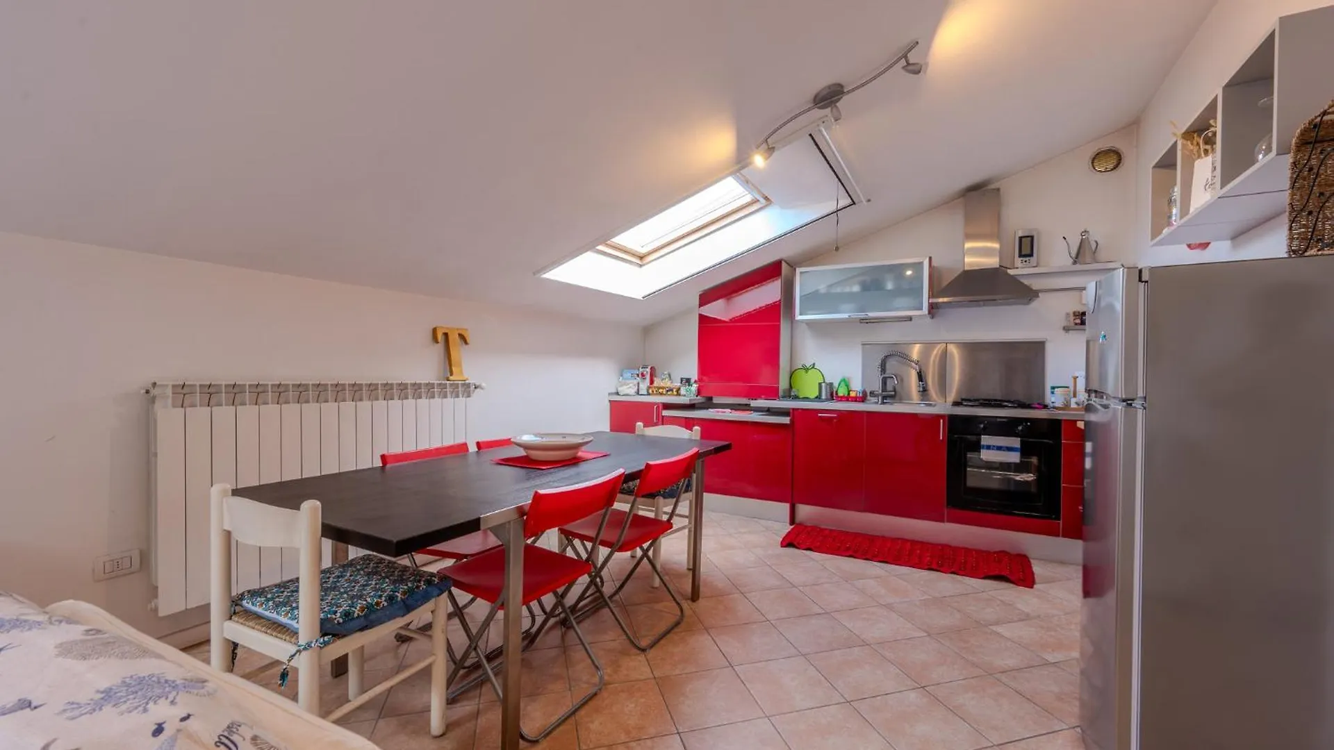 Red Mansarda Apartment Viareggio